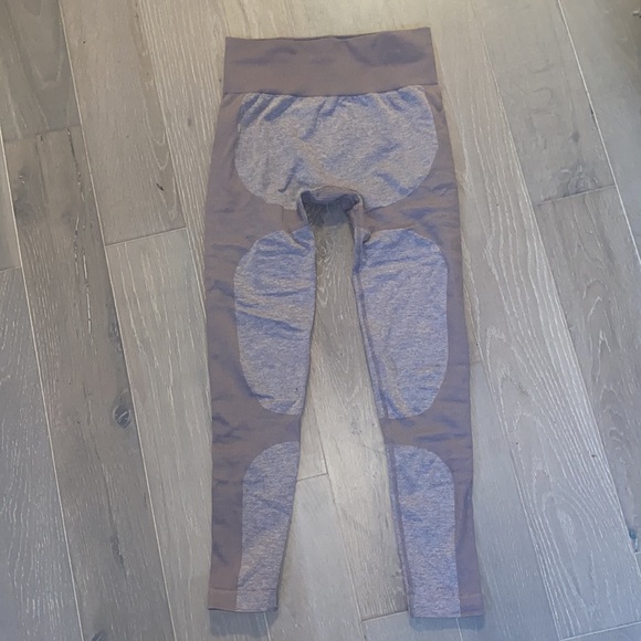 Stretchy leggings - Picture 4 of 4